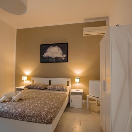 Living Salerno B&B Luaran gambar