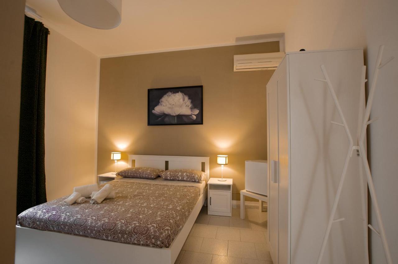Living Salerno B&B Luaran gambar