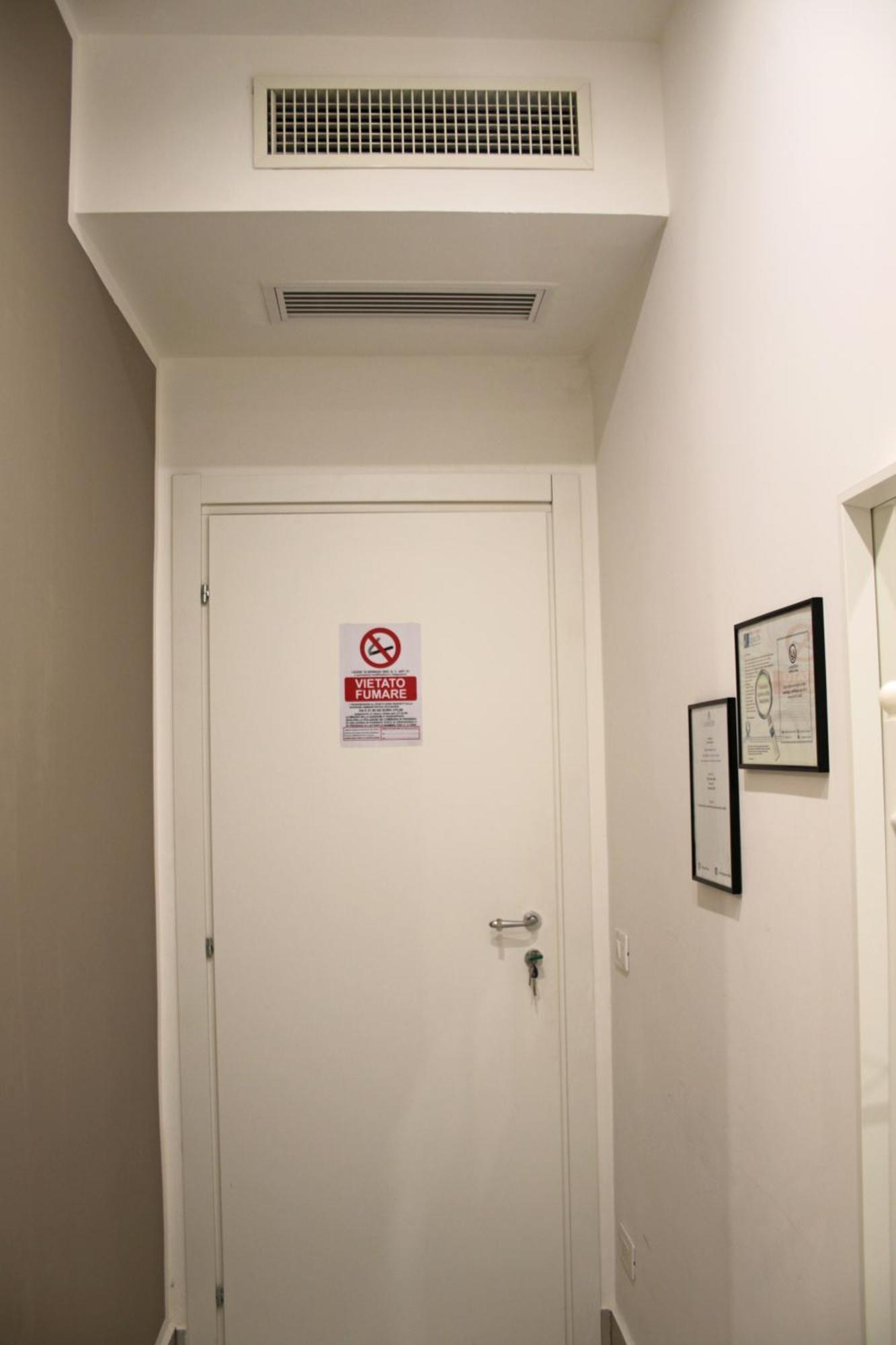 Living Salerno B&B Luaran gambar
